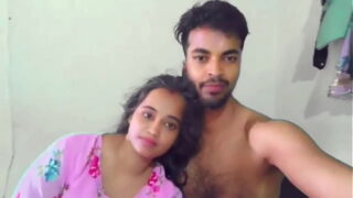 Beautiful cute desi couple hard fucking pussy with oral sex Video