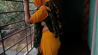 Chubby Indian shaved pussy fucking porn video Xxx