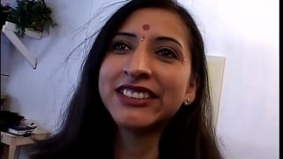 Desi gigolo fucking big boobs Nepali woman