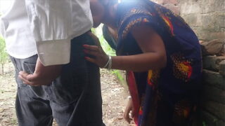 Desi Very Hot Stepsister Sucking Brother Dick And Fucked In Jungle Video