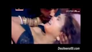 Indian Cute Hot girl Try to Fucking Her Boyfriend Video