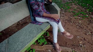 Indian Desi Amateur Couple Hard Fucked Hot Pussy in Park Video