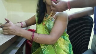 Indian Desi Bhabi Amazing Hard Ass Fucking with Hot Dewar Video