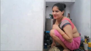 Indian Desi Horny Cousin Fucking Pussy In House cleaning Video