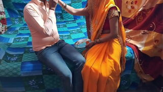 Indian Desi Newly Married Bhabi Virgin Pussy Licks And Fucked Video