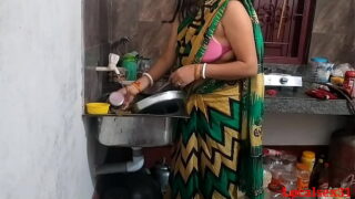 Indian Desi Sister Fuckeing Pussy Without Condom In Kitchen Video
