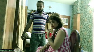 Indian desi xxx young lover with mature bhabhi and theif