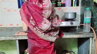Indian House Maid Fucking Hot Pussy In The Kitchen Video