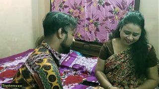 Mature chubby Dehati Bhabhi sex with Devar Video