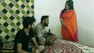 Real Bangla couple chudai video HD mein Video