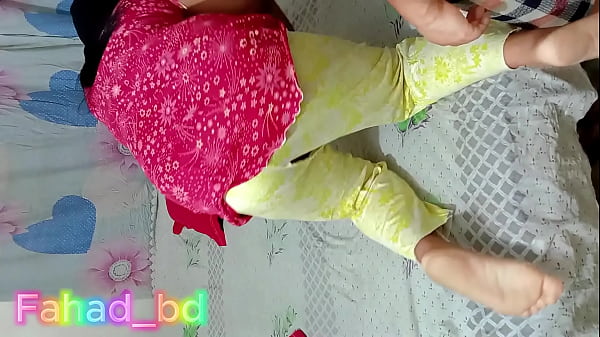Desi Maid Engages with BBC in First Part Video
